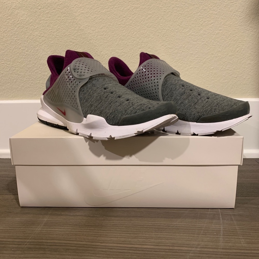 Nike Sock Dart Fleece ultra rare size 10 men’s